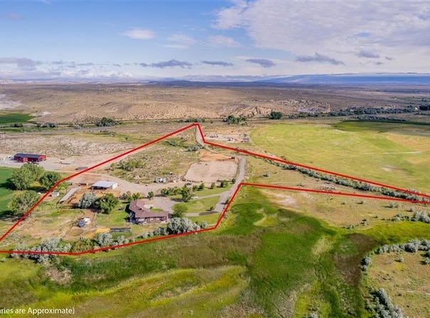 124 Highway 14A West, Byron, WY 82412