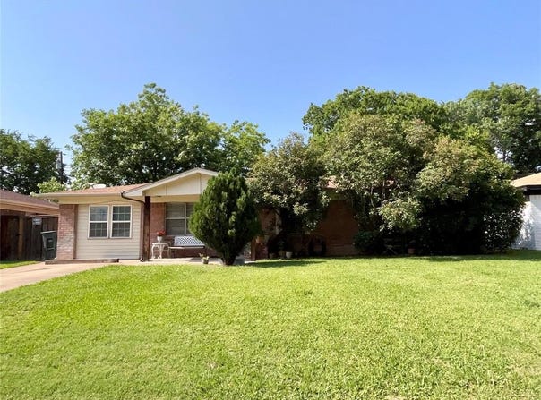 2217 Linwood Lane, Irving, TX 75061