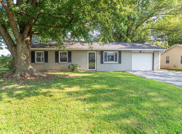 520 W Hickory Drive, Ellettsville, IN 47429