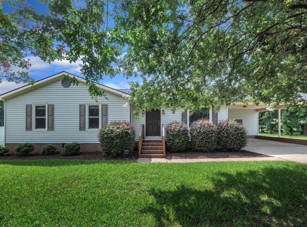 105 Poplar Dr. Drive, Wilson's Mills, NC 27520