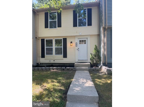 404 SHADY GLEN DRIVE, CAPITOL HEIGHTS, MD 20743