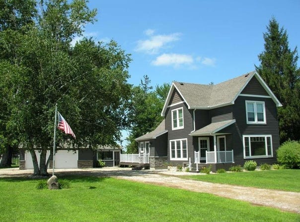 911 N 7th Street, Osage, IA 50461
