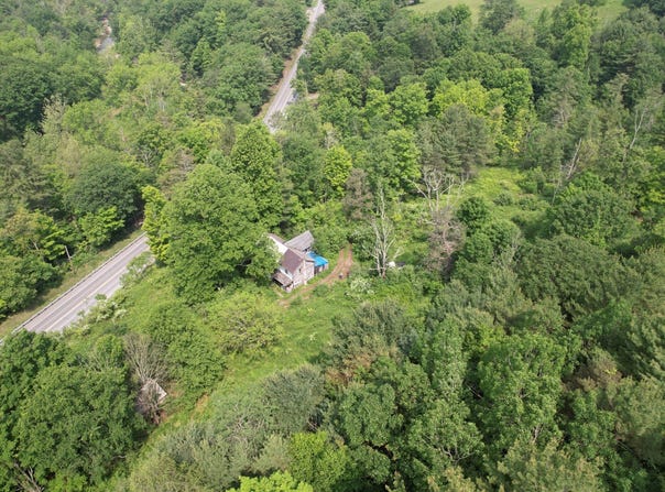 6688  Route 220, New Albany, PA 18833