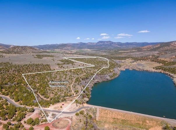 N BAKER LAKE Rd, Central, UT 84722