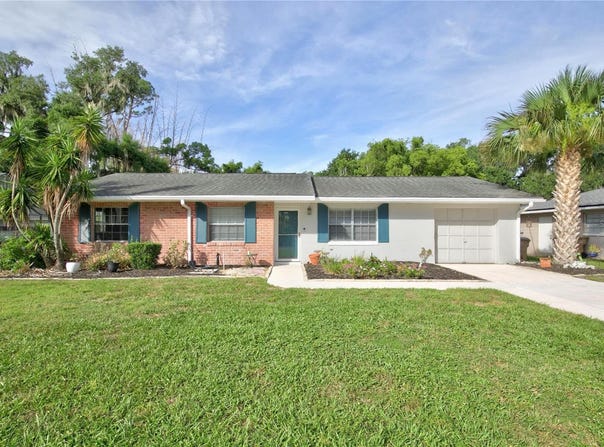 3000 LAUREL DRIVE, MOUNT DORA, FL 32757