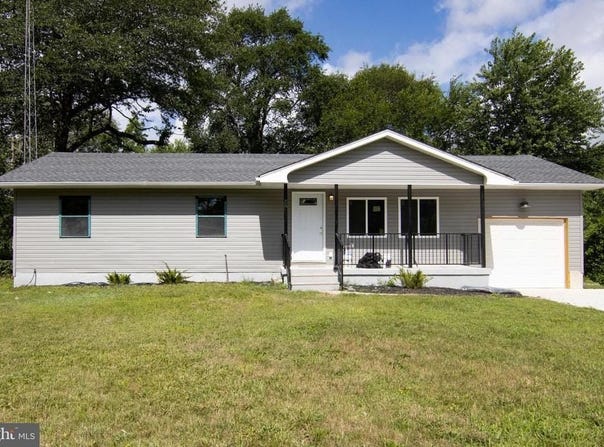 1398 S MYRTLE STREET, VINELAND, NJ 08360