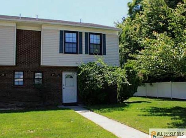 25 Driscoll Court, North Brunswick, NJ 08902