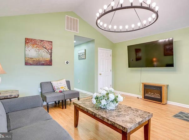 4 BRUMBACK AVENUE, LURAY, VA 22835