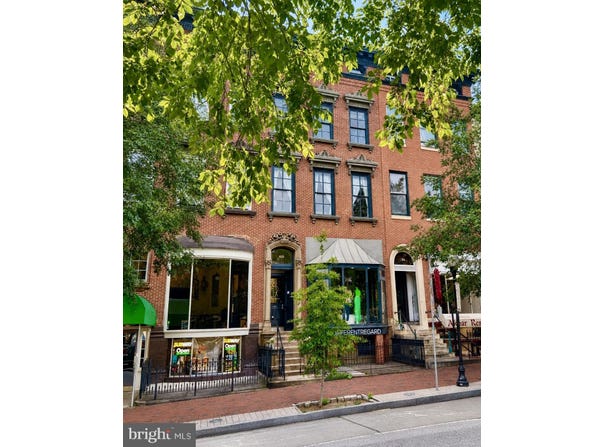 825 N CHARLES Street, BALTIMORE, MD 21201
