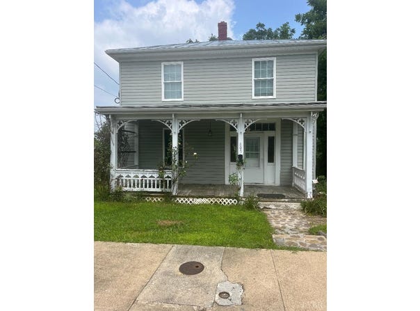 805 Sudbury Street, Staunton, VA 24401