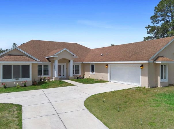 2048 LAREDO DRIVE, DELTONA, FL 32738