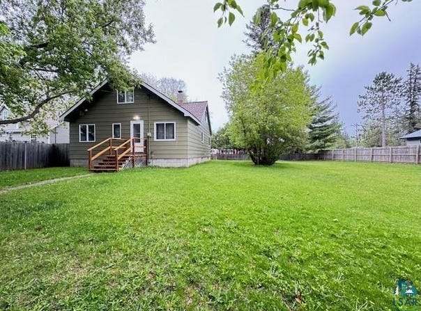 7707 Scott Ave, Meadowlands, MN 55765