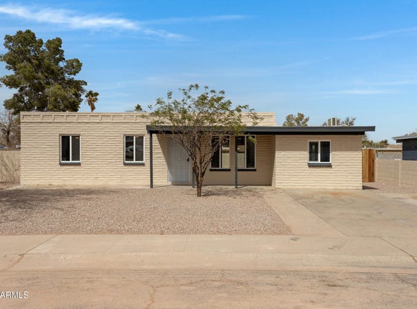 314 E CHOLLA Street, Casa Grande, AZ 85122