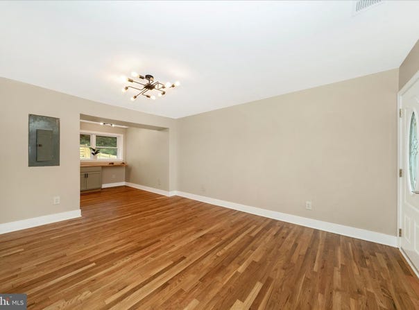 5045 SHERIFF Road NE, WASHINGTON, DC 20019
