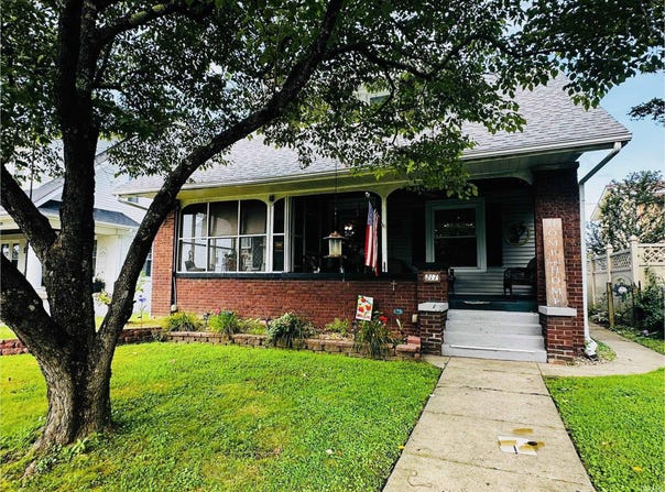 217 NE 9th Street, Washington, IN 47501