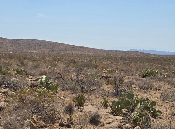400 Bub Rd, Terlingua, TX 79852