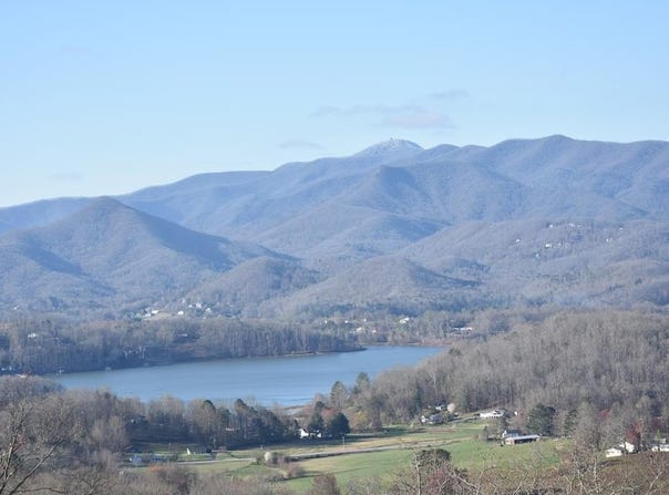 Broken Arrow lot: 50, Hayesville, NC 28904