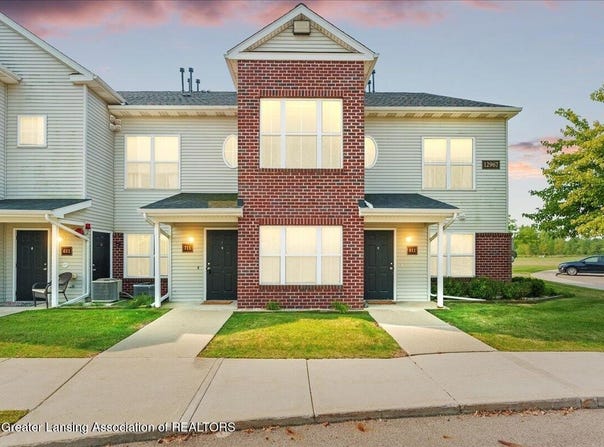 12967 Townsend Drive, Grand Ledge, MI 48837