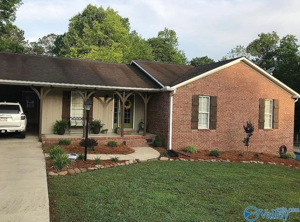 2130 Clinton Place, Gadsden, AL 35903