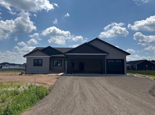 14037 42nd Avenue Drive, Chippewa Falls, WI 54729