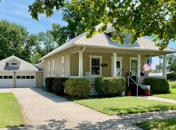 412 Maple St, Cawker City, KS 67430