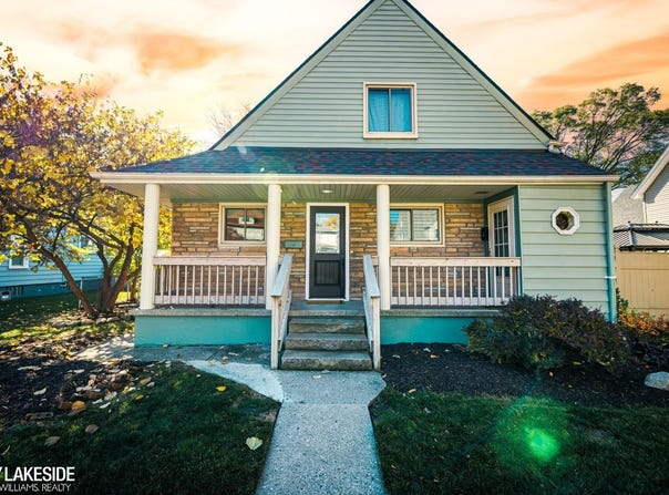 101 Hubbard, Mount Clemens, MI 48043