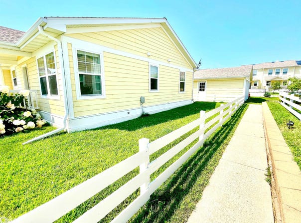 2114 Ruby Lane, Fairfield, IA 52556