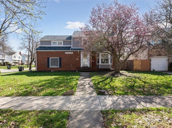 693 Quilliams Road, South Euclid, OH 44121