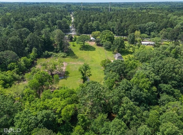 5762 Jefferson Paige Road, Shreveport, LA 71119