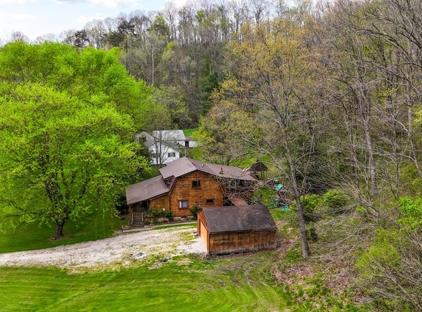 7027 County Road 14, Waterloo, OH 45688