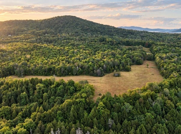 Hill W Road, Montgomery, VT 05470