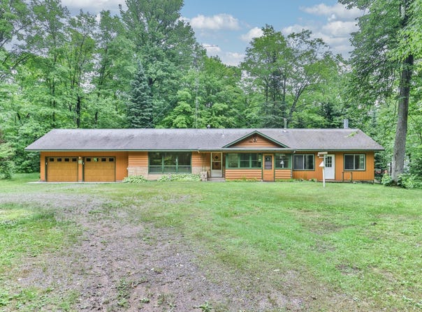 9023-9 CTH B, Land O Lakes, WI 54540