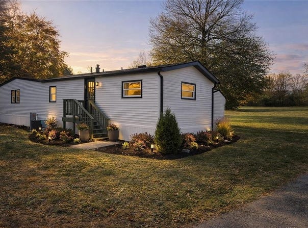 4315 Mountain Court, North Whitehall Twp, PA 18069