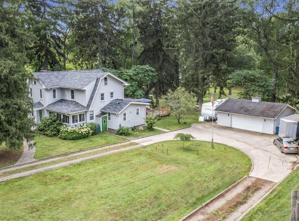 35 W Minges Road, Battle Creek, MI 49015