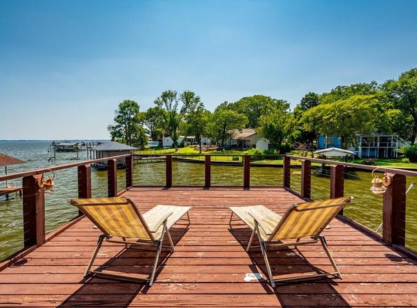 239 Southlake Dr, Mabank, TX 75156