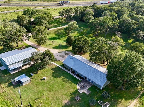 3545 E I 10 Frontage Road, Schulenburg, TX 78956