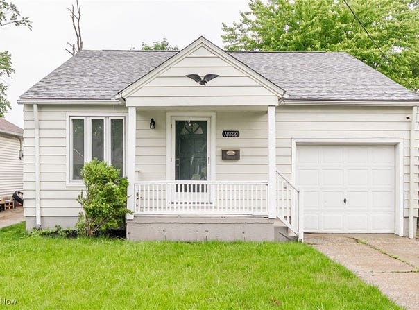 18600 Rockland Avenue, Cleveland, OH 44135