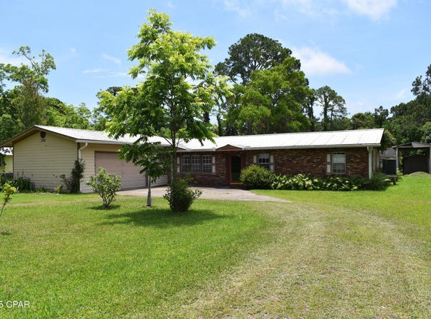 352 Brownsville Road, Apalachicola, FL 32320
