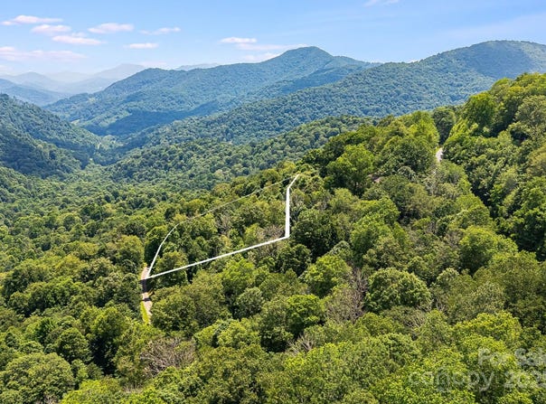 16 Mountain Gait Drive unit: 16, Mars Hill, NC 28754
