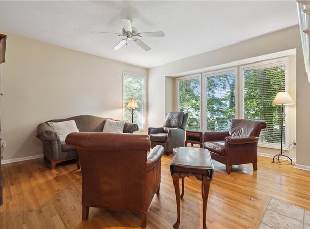10803 W 132nd Terrace, Overland Park, KS 66213