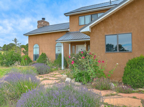 20 STEEPLECHASE Drive, Tijeras, NM 87059