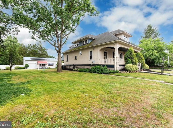 76 BROAD Street, ELMER, NJ 08318