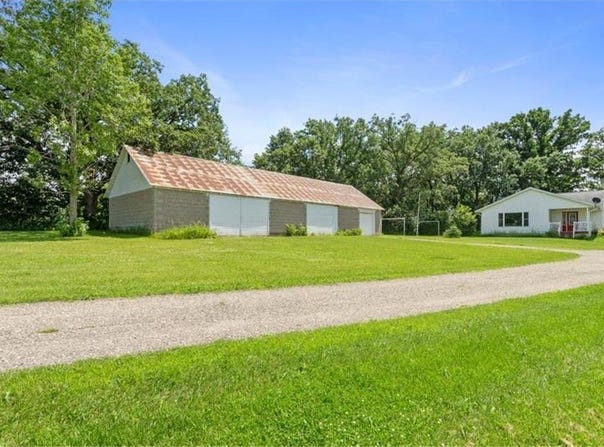 322 Central Avenue N, Eagle Bend, MN 56446