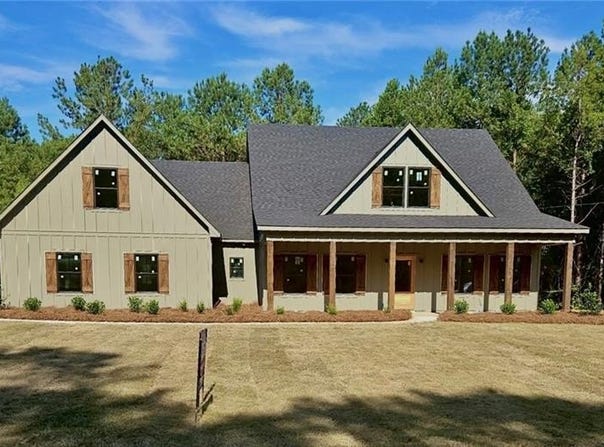 825 Lee Road 360, Valley, AL 36854