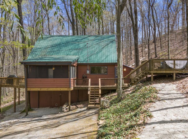 2 Diamond Drive, Stanton, KY 40380