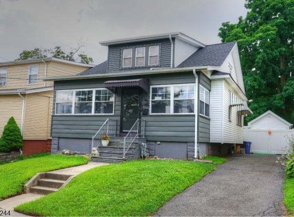 315 Crawford Ter, Union Twp., NJ 07083-9005