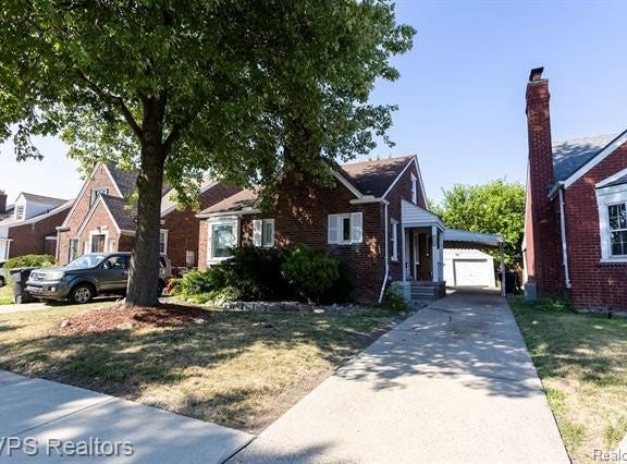 21737 McCormick Street, Detroit, MI 48236