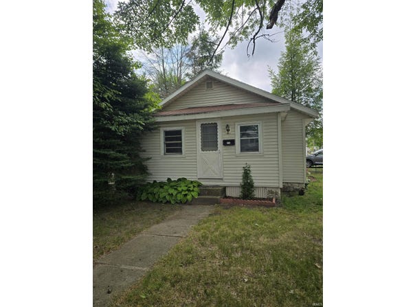 219 N Sherman Street, Warsaw, IN 46580