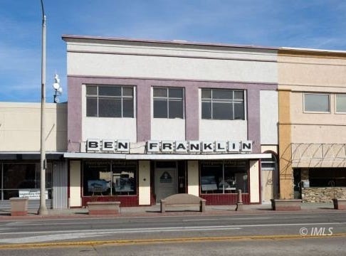 162 N Main, Bishop, CA 93514