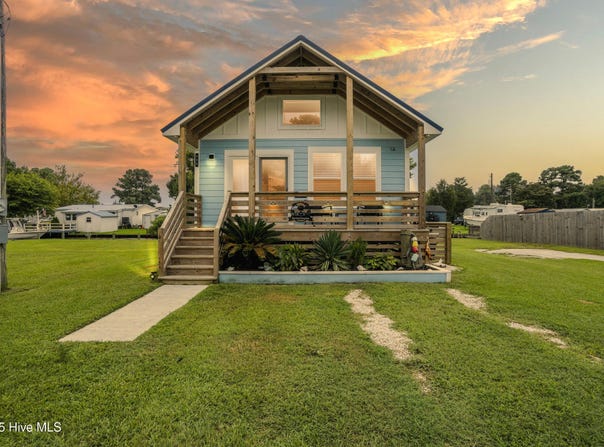 111 Reef Lane, Grandy, NC 27939